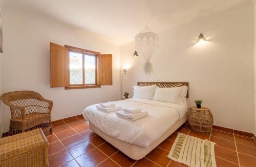 Aljezur Villa | Villa Azure Family & Surf Escape