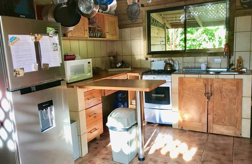 Uvita Villa | Villa Casa Mediterranea with Pool, big Garden, Mountain View near beach/forest