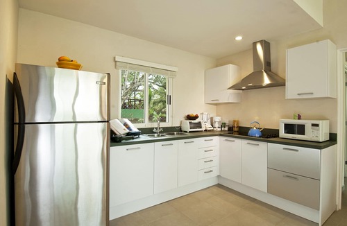 Tamarindo Villa | Villa Coco Bolo - Chic! 150 meters to beach, cascading pool, free wifi!