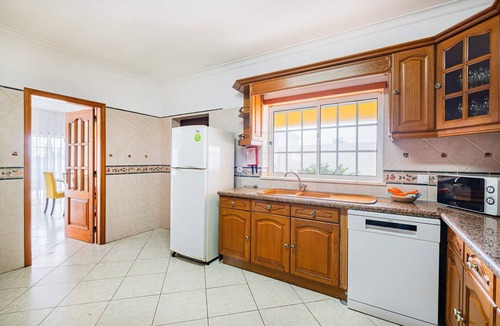 Vale de Parra Villa | Villa Coelha - Table tennis and Pool Table