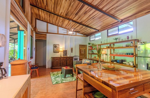 Puerto Viejo de Talamanca House | Villa del Mito: Pool, Walk to Beach, AC, Wifi, Beautiful Garden, Private
