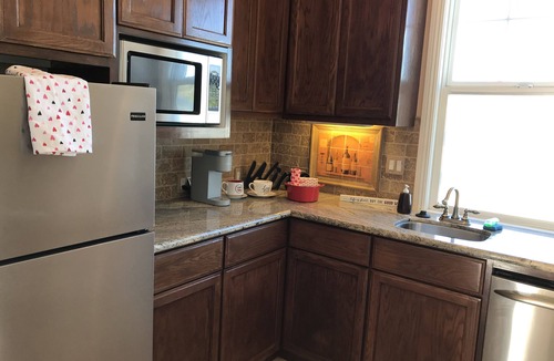 Temecula House | Villa Del Enzo Your Wine Country Hideaway CLOSE TO ALL WINERIES!