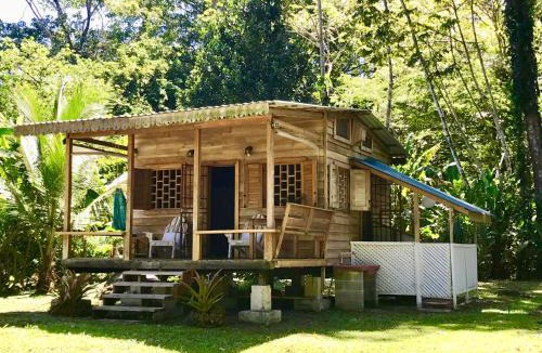 Chiguata Ski Chalet | Villa del Mar- Caribbean Beachfront Bungalow in Chiquita Beach