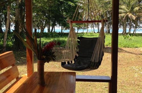 Chiguata Ski Chalet | Villa del Mar- Caribbean Beachfront Bungalow in Chiquita Beach