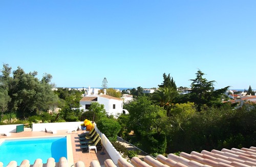 Mato Serrao Villa | Villa 'In Carvoeiro' with Sea View, Wi-Fi and Air Conditioning