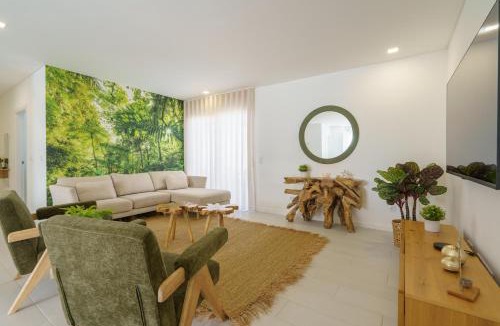 Atalaia Villa | Villa Lola luxury villa with private pool and jacuzzi