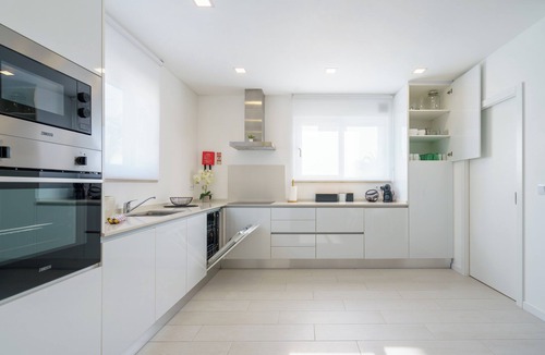 Atalaia Villa | Villa Lola with jacuzzi and private swimming pool