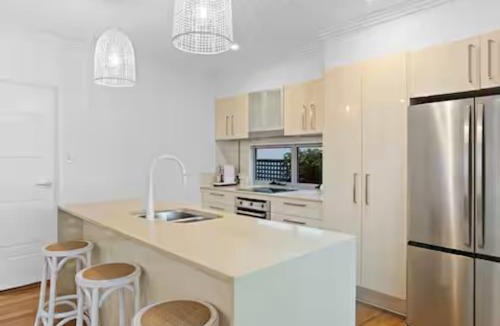 Miami House | Villa Luxe Miami, Heated Pool, 5 min walk to beach
