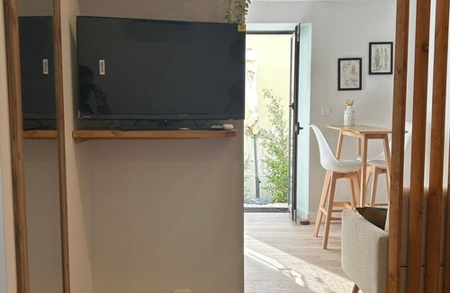 Paco De Arcos Apartment | Villa Medusa Beach Studios, Seahorse