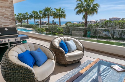 Porto de Mos Apartment | Villa Praia de Branson, with amazing Ocean views