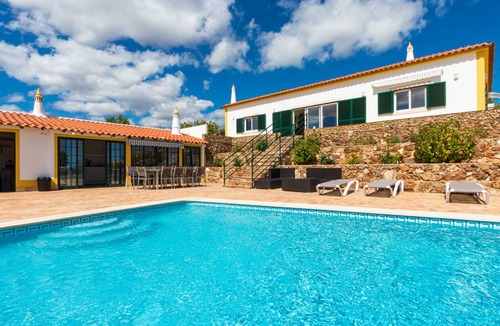 Tunes Villa | Villa Rita, a spacious 5 bedroom villa with private pool