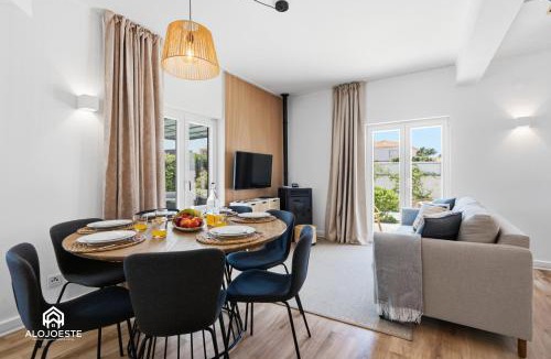 Atalaia House | Villa Seixo - Family house near Santa Cruz