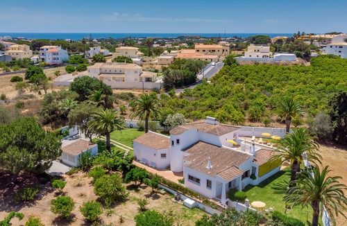 Vale Navio Villa | Villa with Private Pool in Rural Peaceful Location - Only 5 Minutes To Albufeira