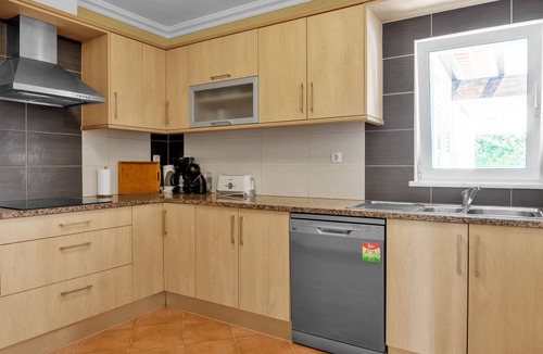 Aljezur House | Villa With Swimming Pool in Vale da Telha