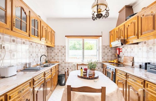 Fuinhas House | Village House