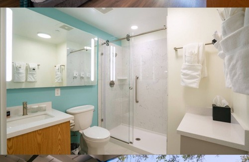 Vandenberg Village Hotel | Village Inn