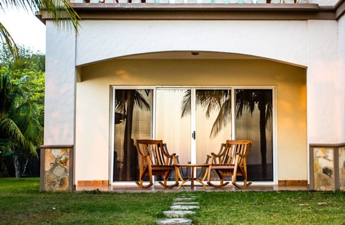 Rancho Santana Condo | Villas Iguana A-13: Beachfront Condo