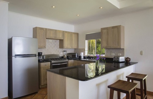 Rancho Santana Condo | Villas Iguana A-14: Beachfront Condo!