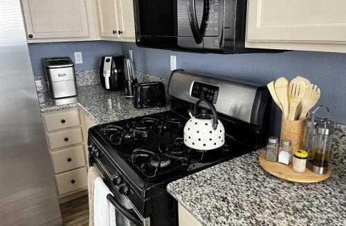 North Las Vegas House | Vintage Residence whit 3 Bedroom and Billard Table