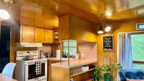 Arroyo Grande House | Vintage Spartan-Retro Farm Stay w EV charger
