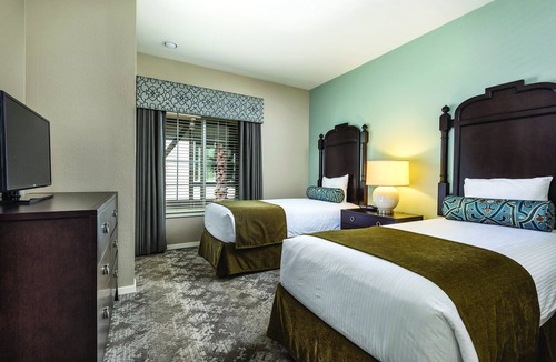 Solvang Resort | Visit the Breathtaking Santa Ynez Valley!