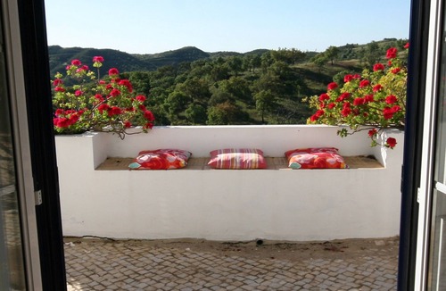 Corte Vidreiro Villa | Vista do Moinho - A charming 4 bedroom villa, with private garden and pool