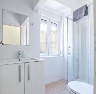 Santo Condestavel Apartment | Vita Portucale ! Cosy 2 Br Apartment Campo Ourique