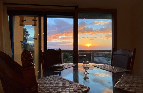 Kamuela Cottage | Waimea/Kawaihae dry side with breathtaking ocean view and sunset.