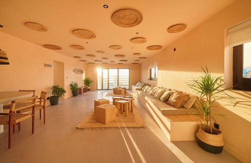 Torres Vedras Hostel | Wander Surf House