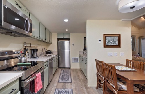 Mammoth Lakes Condo | Warm & Inviting Mountain Retreat/Family Friendly/Near Lakes, Trails & Dining