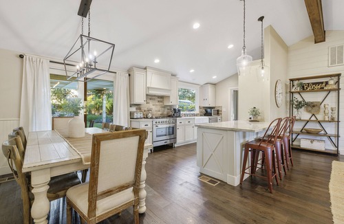 Templeton House | Waterfall Pool + Game Room | Templeton Wine Country | Vaquero Verano