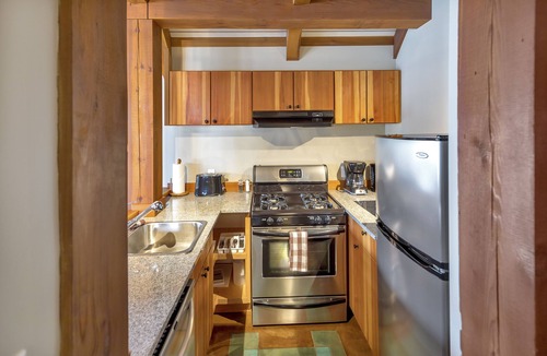 Ucluelet Condo | Waterfront - Black Rock Landing