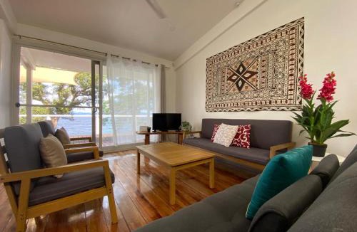 Taveuni Island West House | Waterfront modern 3br home Vale Ni Vonu
