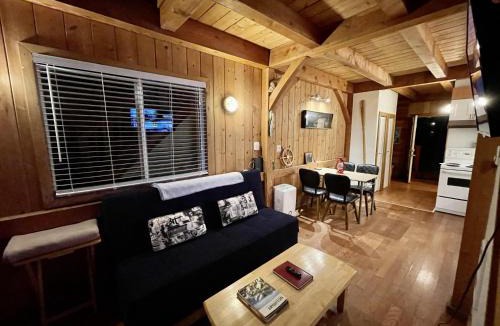 Ucluelet House | Waterfront Timber Frame Cottage!