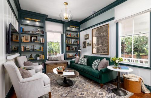 Carpinteria House | Webster House at Eleison Farms