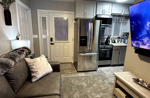 Lake Murray Cabin | Welcome SD Cozy Suits A & B Together