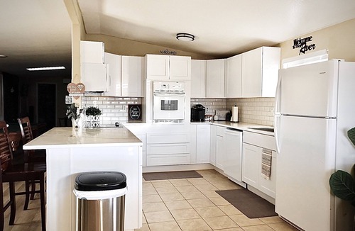 Cienega Springs House | Welcome to the River House! Bright peaceful desert/river home.