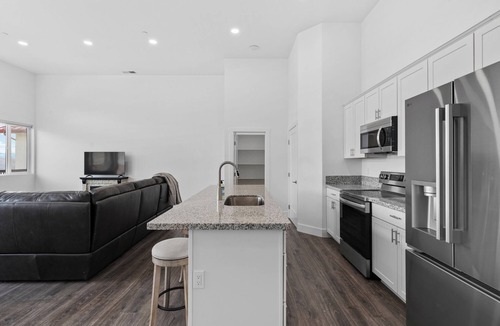 Gardnerville Apartment | Welcoming 3-bedroom suite in Gardnerville, NV near Topaz Lake.