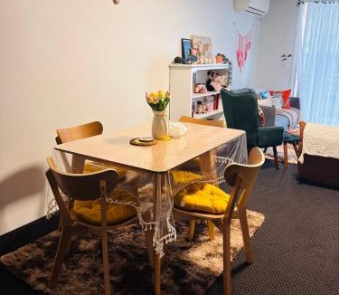 Brisbane Central Business District House | Welcoming cozy room for female only
