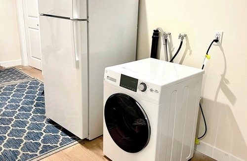 Poway Apartment | Well-maintained, fully furnished studio located on the second floor