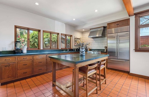 Mid City House | West Adams 4BR Home | Hot Tub + Grill | C&C