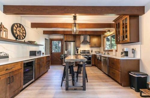 Chamberlands House | Whimsical Cabin with Deck - 1 Mile to Lake Tahoe