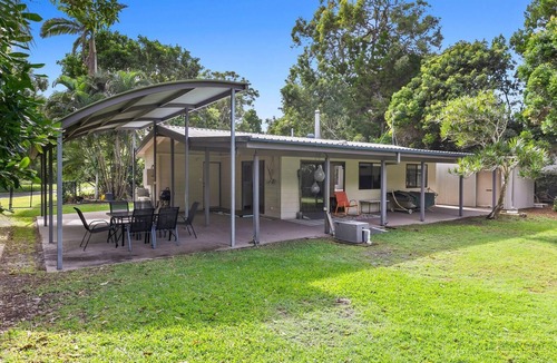 White Patch House | White Patch On The Water!