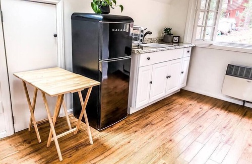 Idyllwild Apartment | Wildland Loft: Serene Mountain Retreat w Fireplace, AC, Fire Pit, Hammock, Outdo
