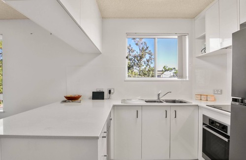 Golden Beach Apartment | Windbourne Unit 11, 101 The Esplanade, Golden Beac