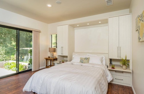 Atascadero House | Wine Country Retreat - Luxury Pool, Spa, Volleyball, Bocce, & More!