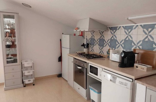 Porto de Mos House | With a view of Serra de Aire e Candeeiros, with a calm location (Petfriendly).