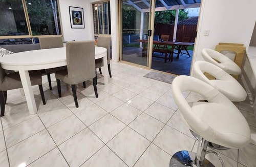 Molendinar House | Wonderful family home on the Gold Coast.