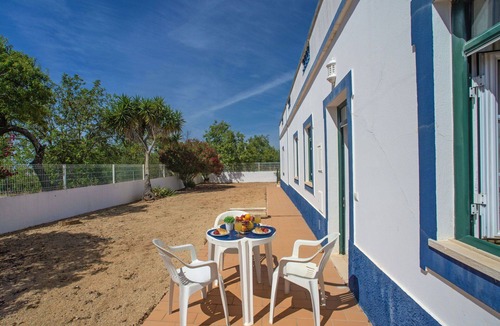 Cerro do Ouro House | Wonderful private villa for 8 people with WIFI, private pool, TV and terrace