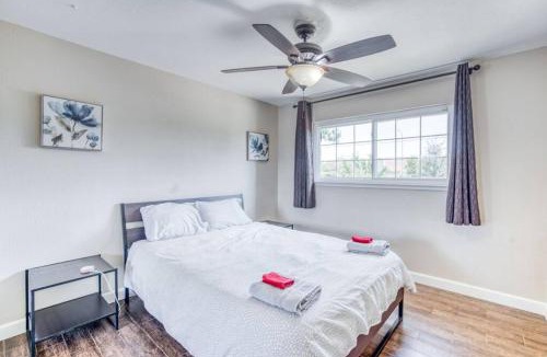 Fresno Apartment | X-Large Spacious Deluxe House Fastest Wi-Fi